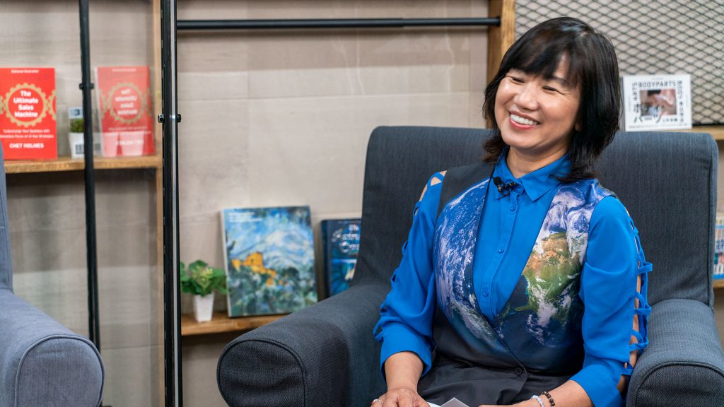 世界で初の宇宙葬を始めた葛西智子さんとのTALK SESSIONを開催-アイキャッチ