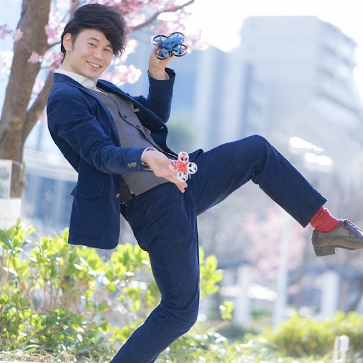 土林 巧
