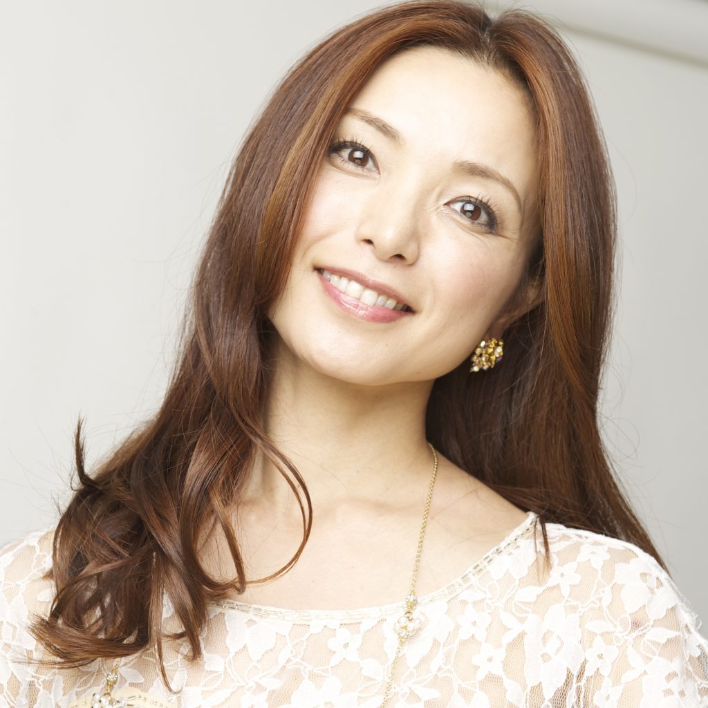 室谷 真由美
