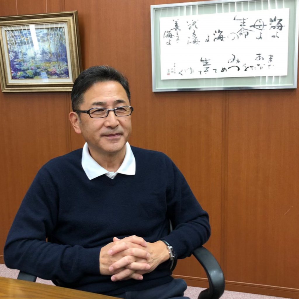 中村 輝彦