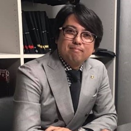上野 伸悟
