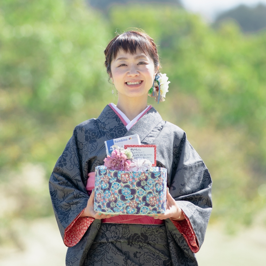 安藤 利恵子