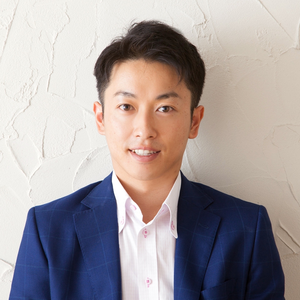 大平 泰弘