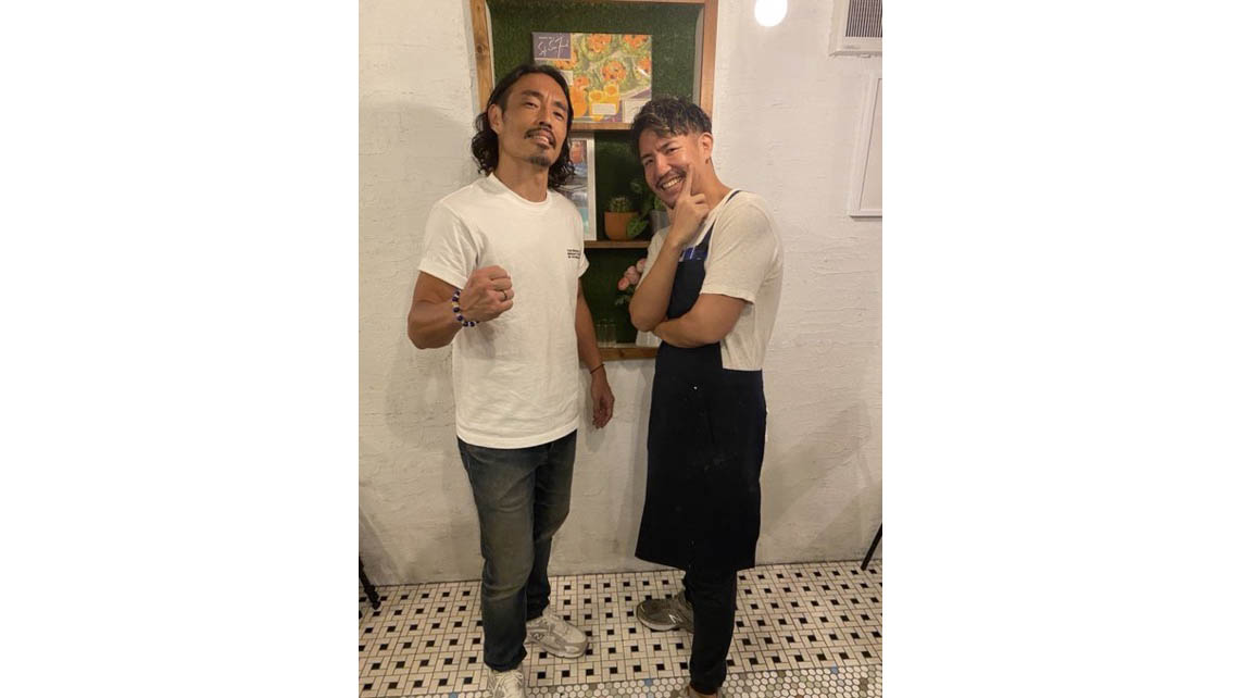 安彦考真(あびこたかまさ)さんと宮内達也(みやうちたつや)さんがヴィーガンバーガー&トークショーイベントを開催
