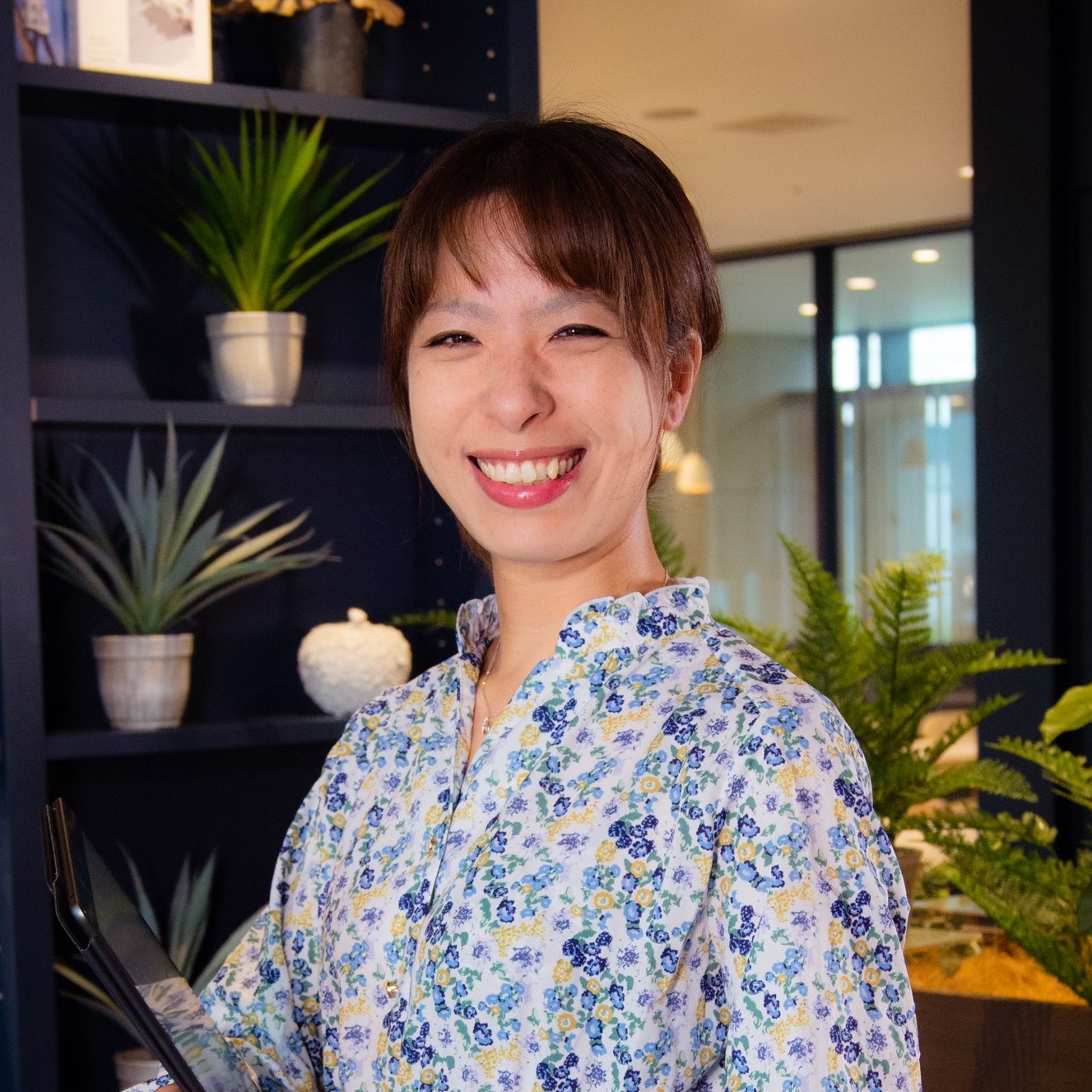 石井 淑子
