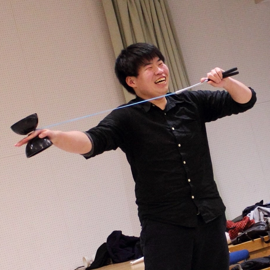 大道芸人 もっちー