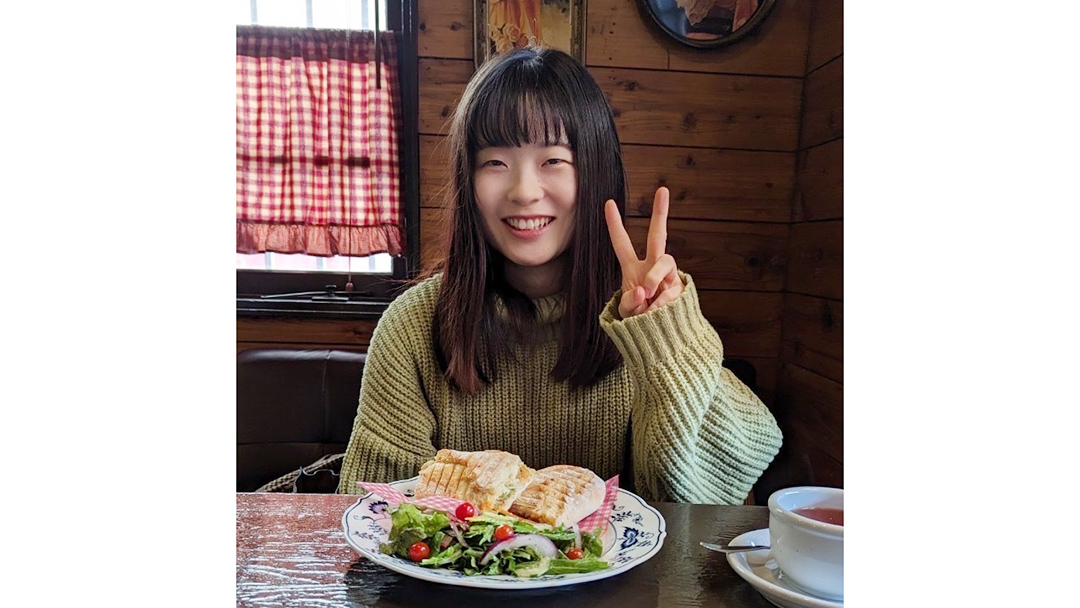高野 恵利那